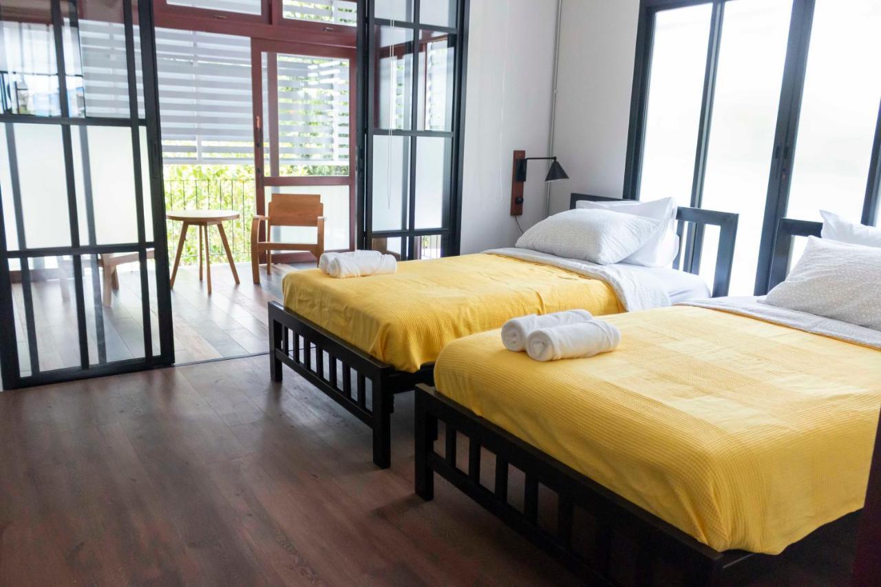 バンコク都 Liaw Base Houseホステル エクステリア 写真
